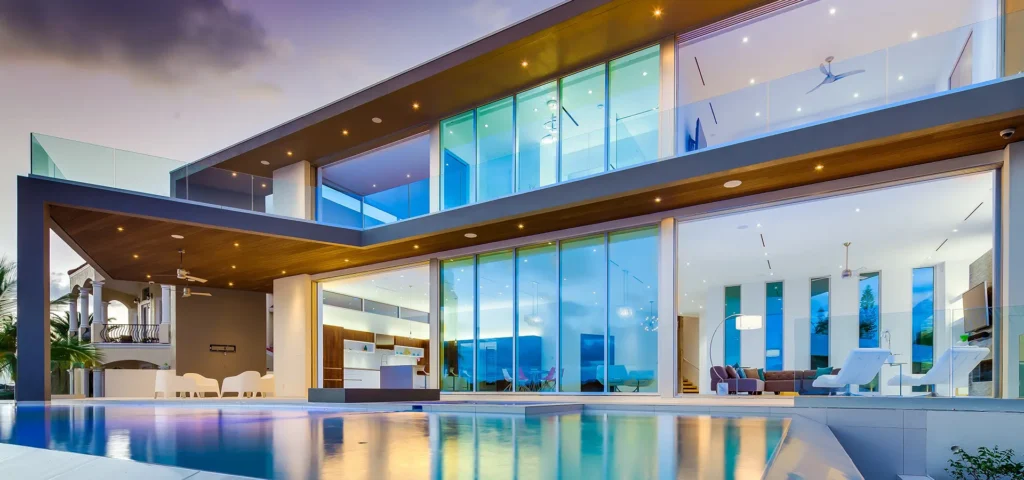 Modern Luxury Home Staging a Pocatello Street, Sarasota